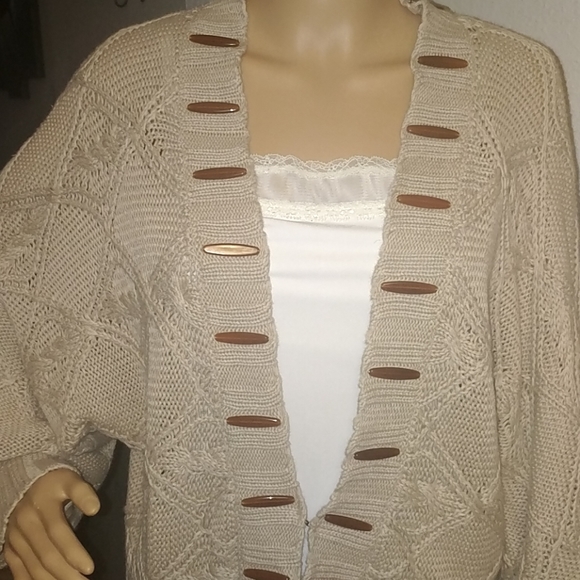 New Condition Anne Klein Cardigan Sweater - Picture 1 of 4